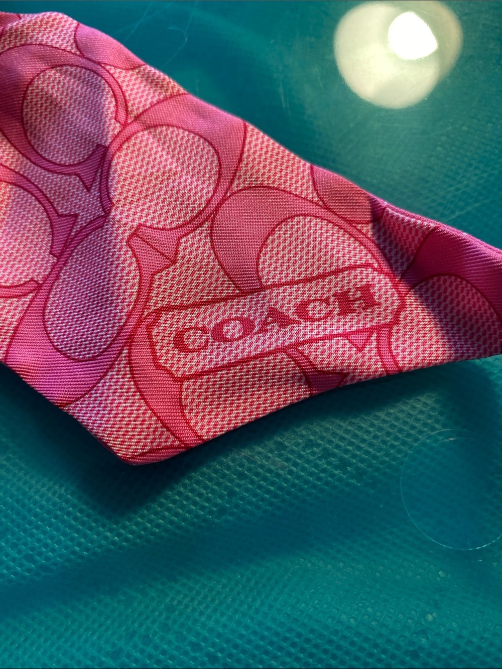 COACH Pink Signature Skinny Scarf Tie - NWT - Picture 4 of 5